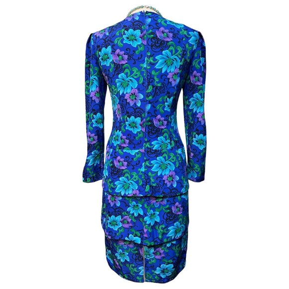 Colorful floral dress in blues and greens - Picture 4 of 5